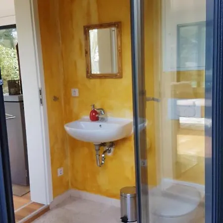 Bed & Breakfast Mit Pool Und Grossem Garten *