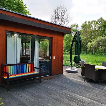 Mit Pool Und Grossem Garten Bed & Breakfast